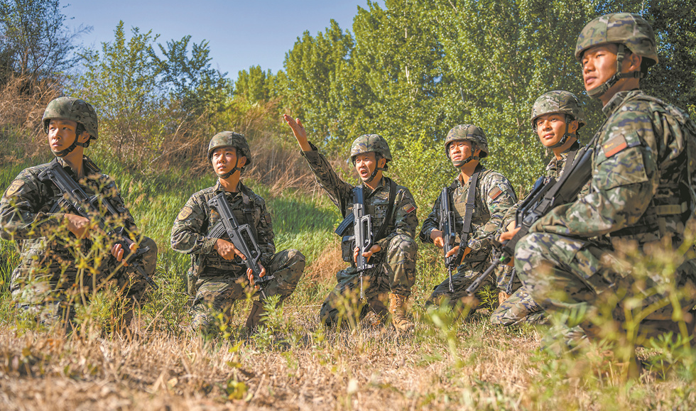 從排名墊底成長為精武標(biāo)兵，這是一位武警上尉的越障人生